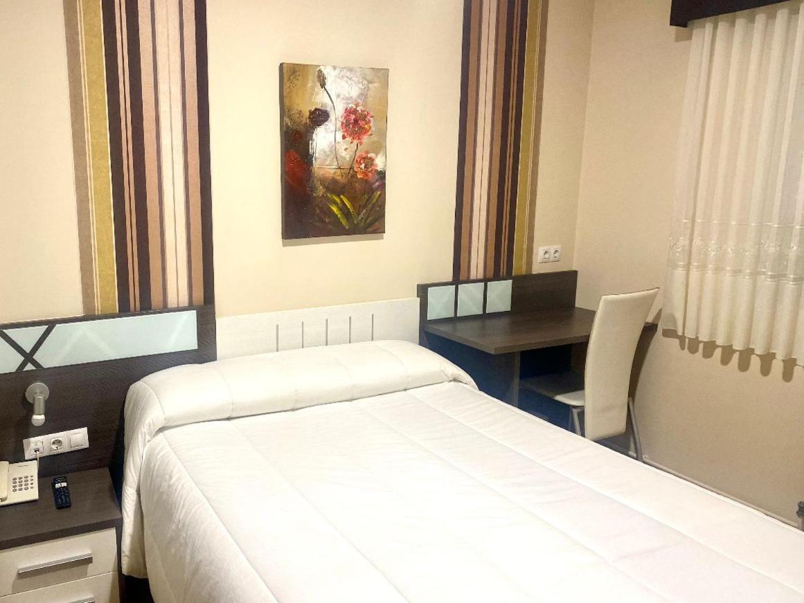 Burela Hotel Spa Galatea מראה חיצוני תמונה