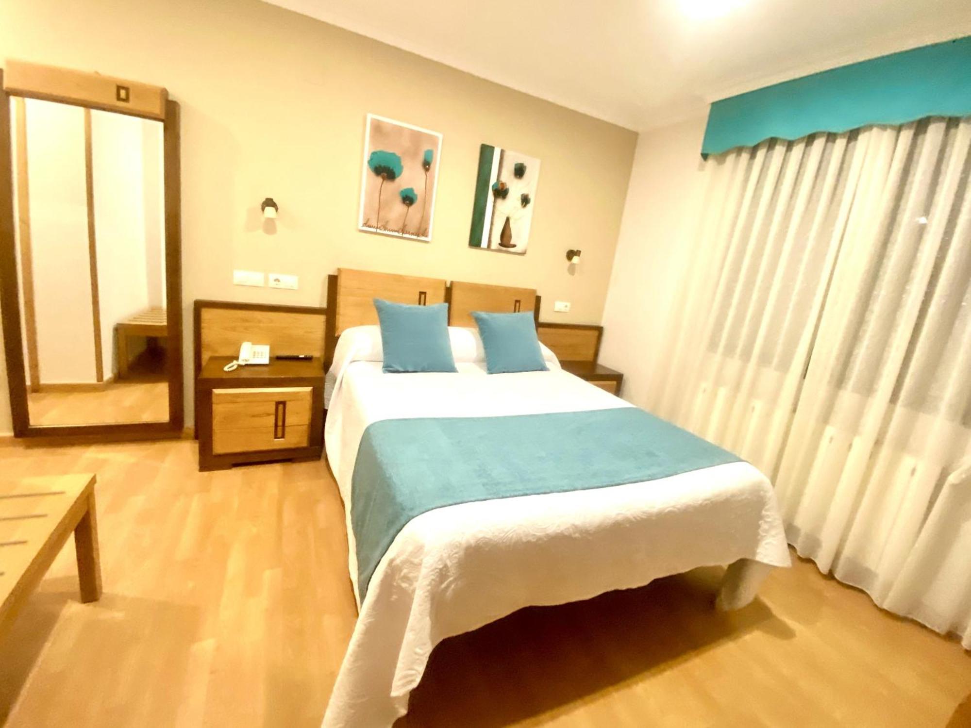 Burela Hotel Spa Galatea מראה חיצוני תמונה